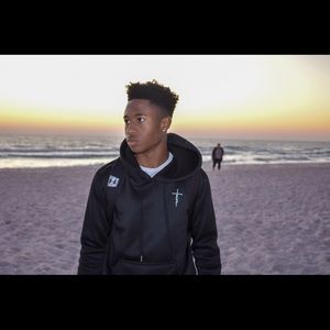 Meet your Posher, Kenny